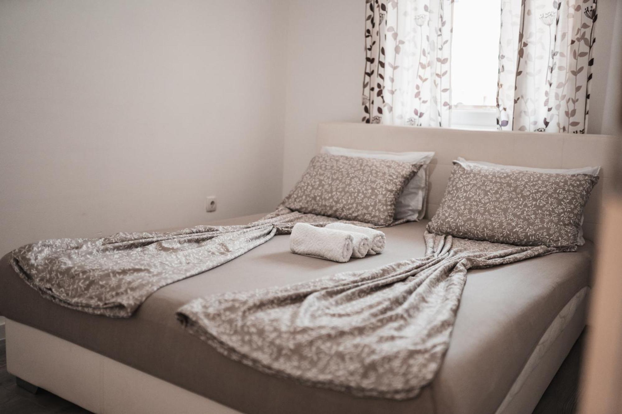 Apartman Centar 多博伊 外观 照片